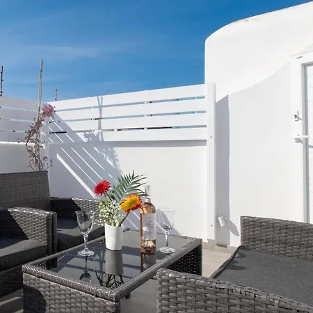 别墅 The Mykonos Bougainvillea Townhouse