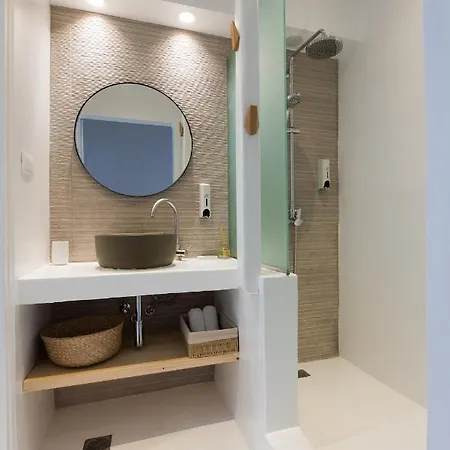 The Mykonos Bougainvillea Townhouse فيلة