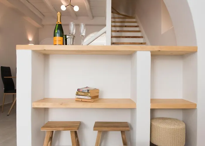 Willa The Mykonos Bougainvillea Townhouse *