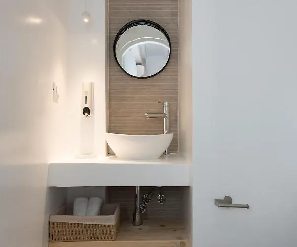 Willa The Mykonos Bougainvillea Townhouse *