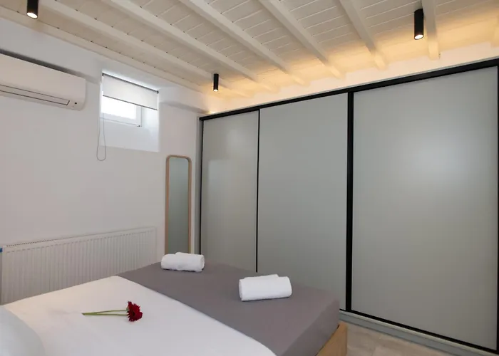 The Mykonos Bougainvillea Townhouse *