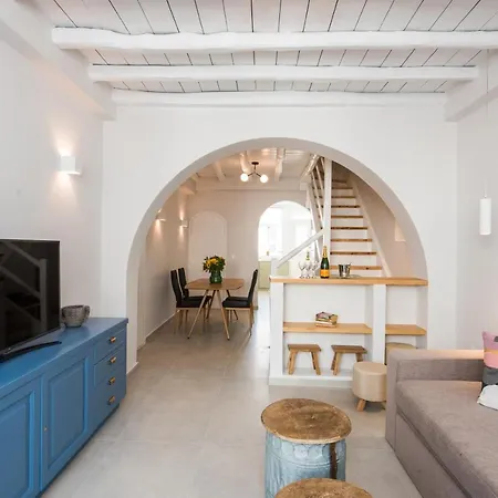 The Mykonos Bougainvillea Townhouse *