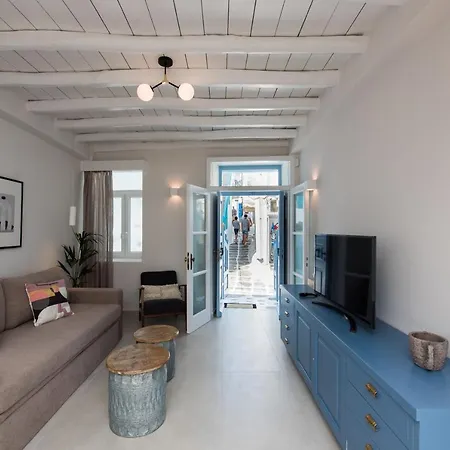 The Mykonos Bougainvillea Townhouse *