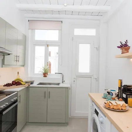 The Mykonos Bougainvillea Townhouse