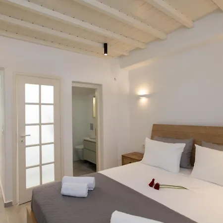 The Mykonos Bougainvillea Townhouse *