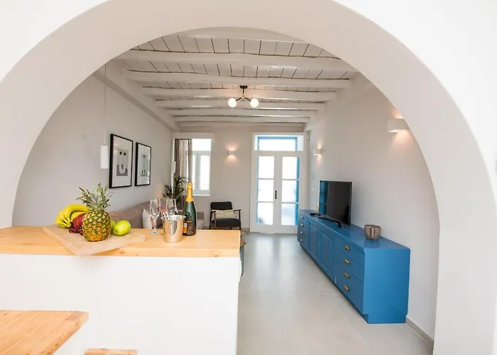 The Mykonos Bougainvillea Townhouse