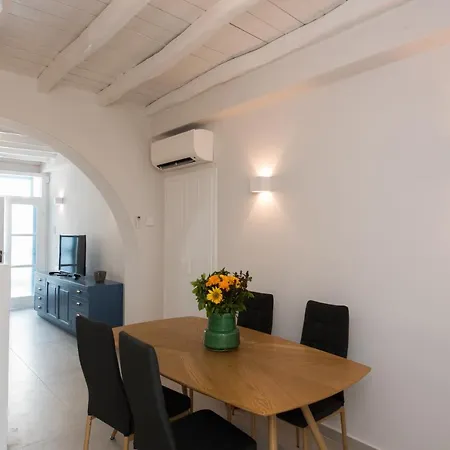 The Mykonos Bougainvillea Townhouse Willa *