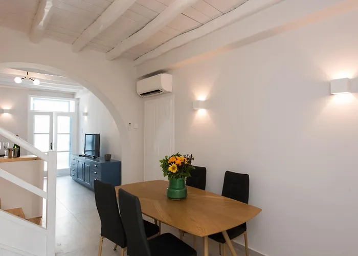 The Mykonos Bougainvillea Townhouse Willa *